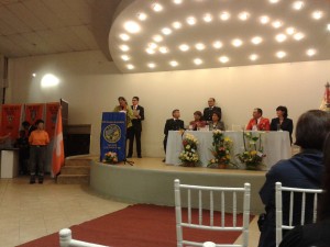 Blanca Velasquez presenting a gift to SAR Bolivia to celebrate their 25th anniversary