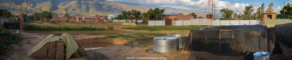 Panoramic view of the Demonstration and Training Center (CEA, by its acronym in Spanish) on the outskirts of Cochabamba. The center will provide training to rural Bolivian farmers to maximize use of their water resources and improve agriculture in their communities.